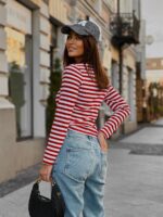 Bluzka esential w paski z rozcięciem - Czerwona - obrazek 2