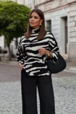 Sweterek SOLENE Zebra - obrazek 3